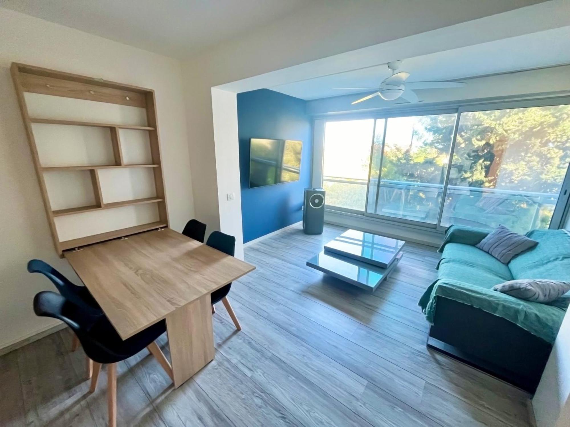 Apt Golfe Juan - 5Min Des Plages - Parking Privee - Piscine Rooftop Vallauris Buitenkant foto