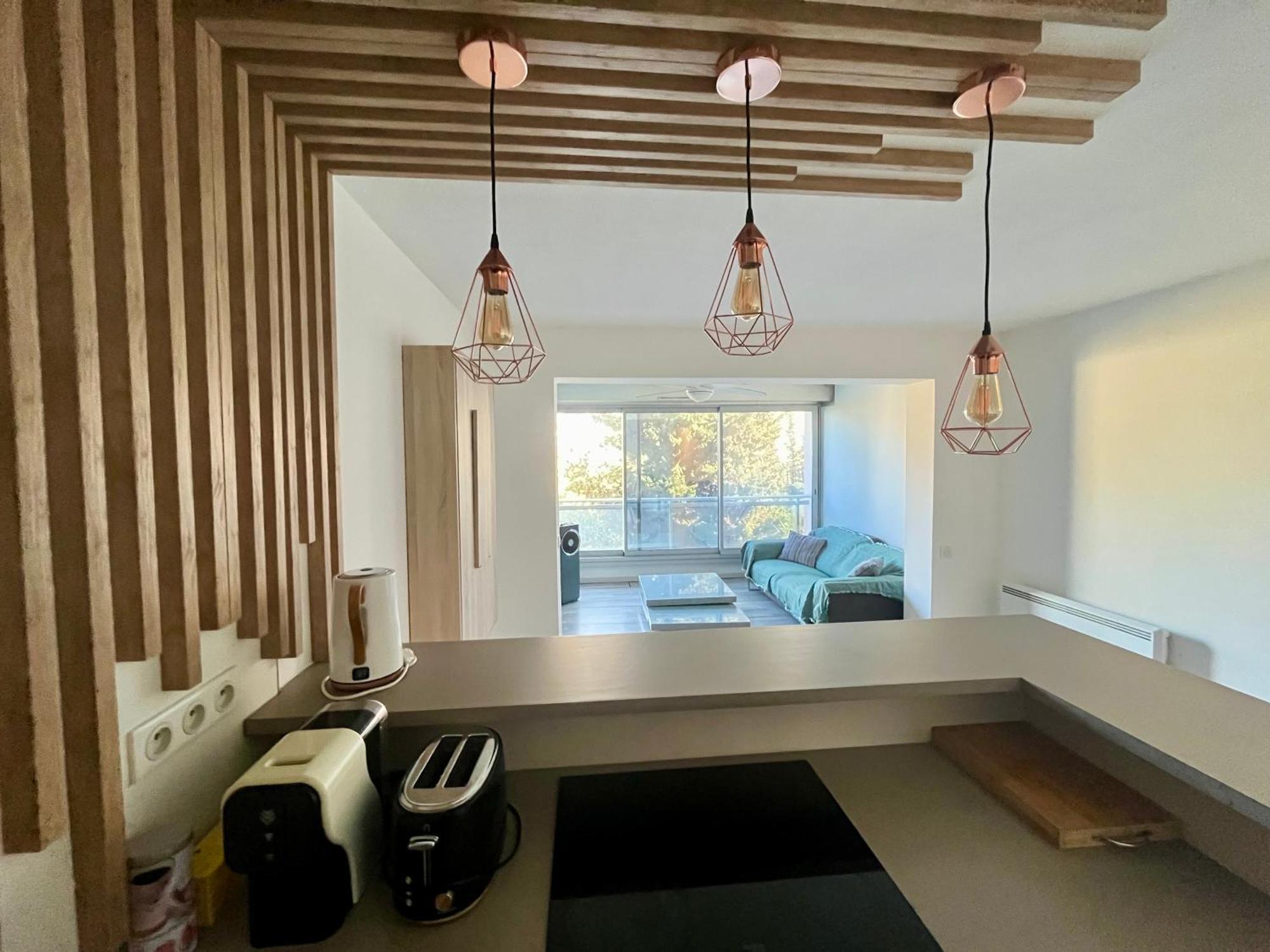 Apt Golfe Juan - 5Min Des Plages - Parking Privee - Piscine Rooftop Vallauris Buitenkant foto